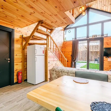 Heated Pool Bungalow With Garden In Nyaraló *
